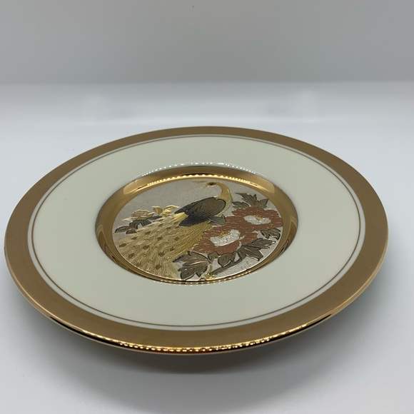 Peacock Japanese Engraved Plate- Gilded - Picture 2 of 5